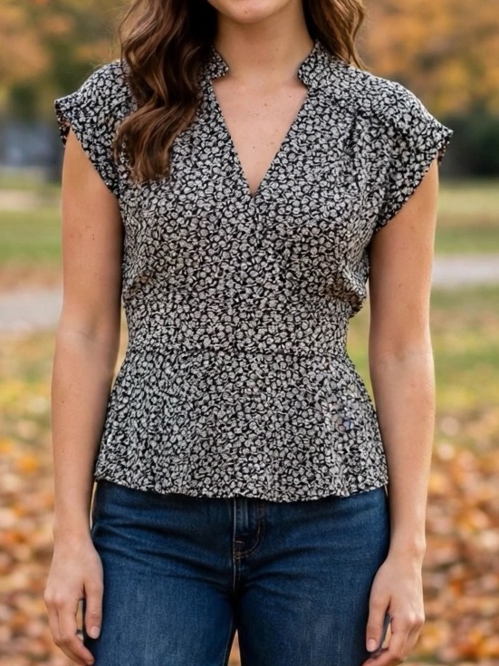 Monteau Black and White Floral Peplum Blouse